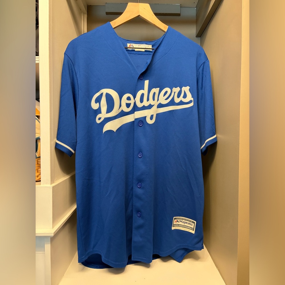 Blue Los Angeles Dodgers Cody Bellinger Jersey Large